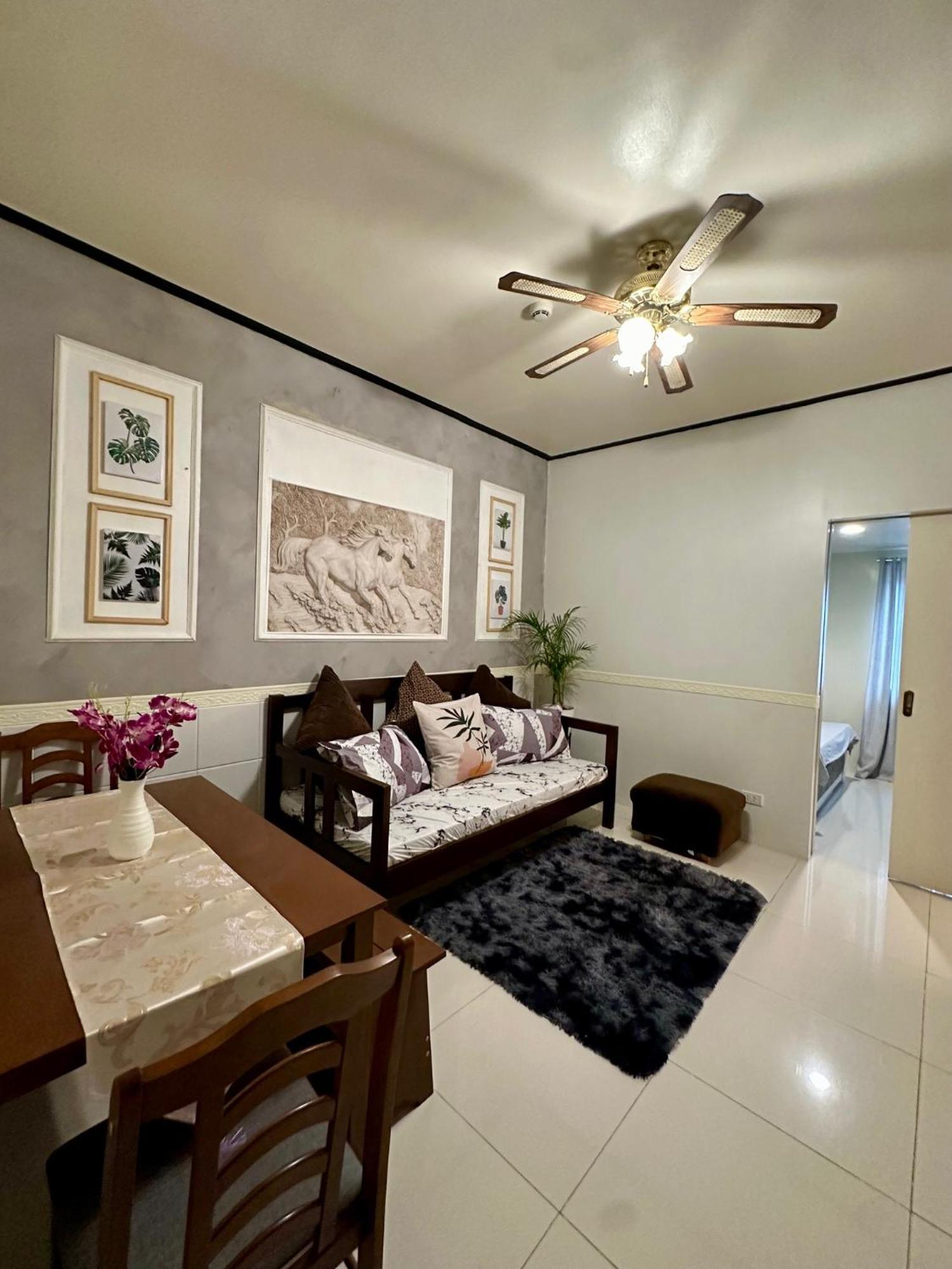 Luxury Suites At Brenthill Baguio City Buitenkant foto